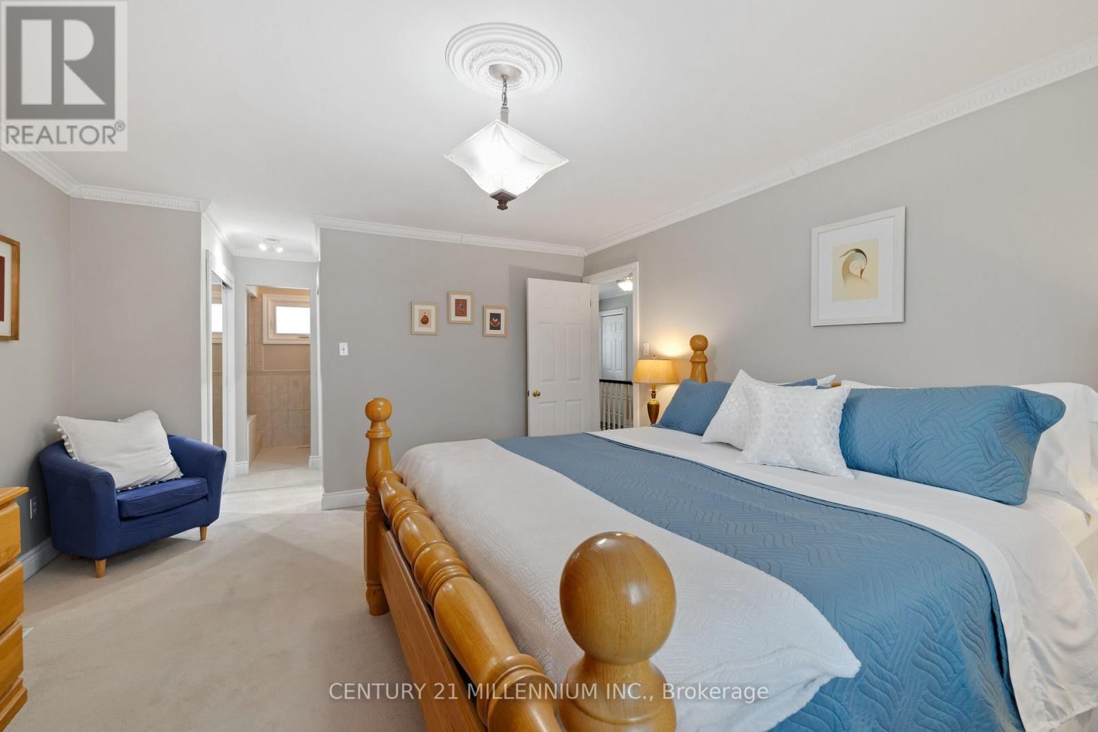 4 MARCHMOUNT CRESCENT Image 22