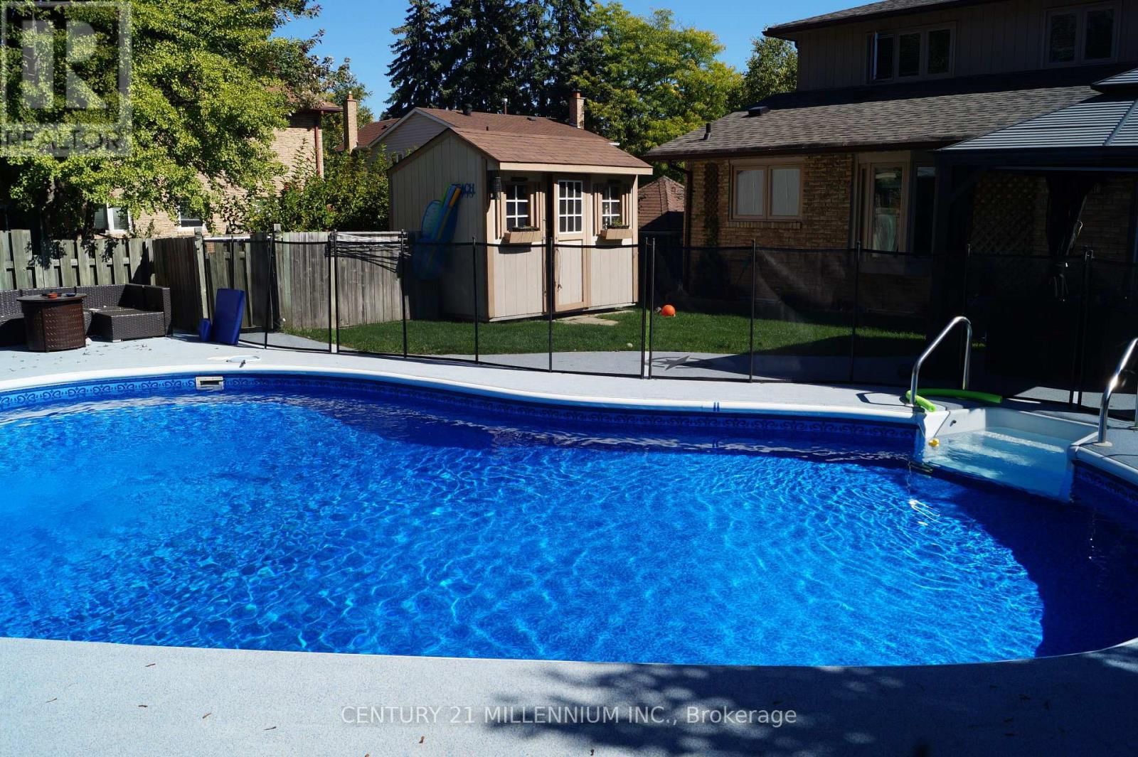 4 MARCHMOUNT CRESCENT Image 34