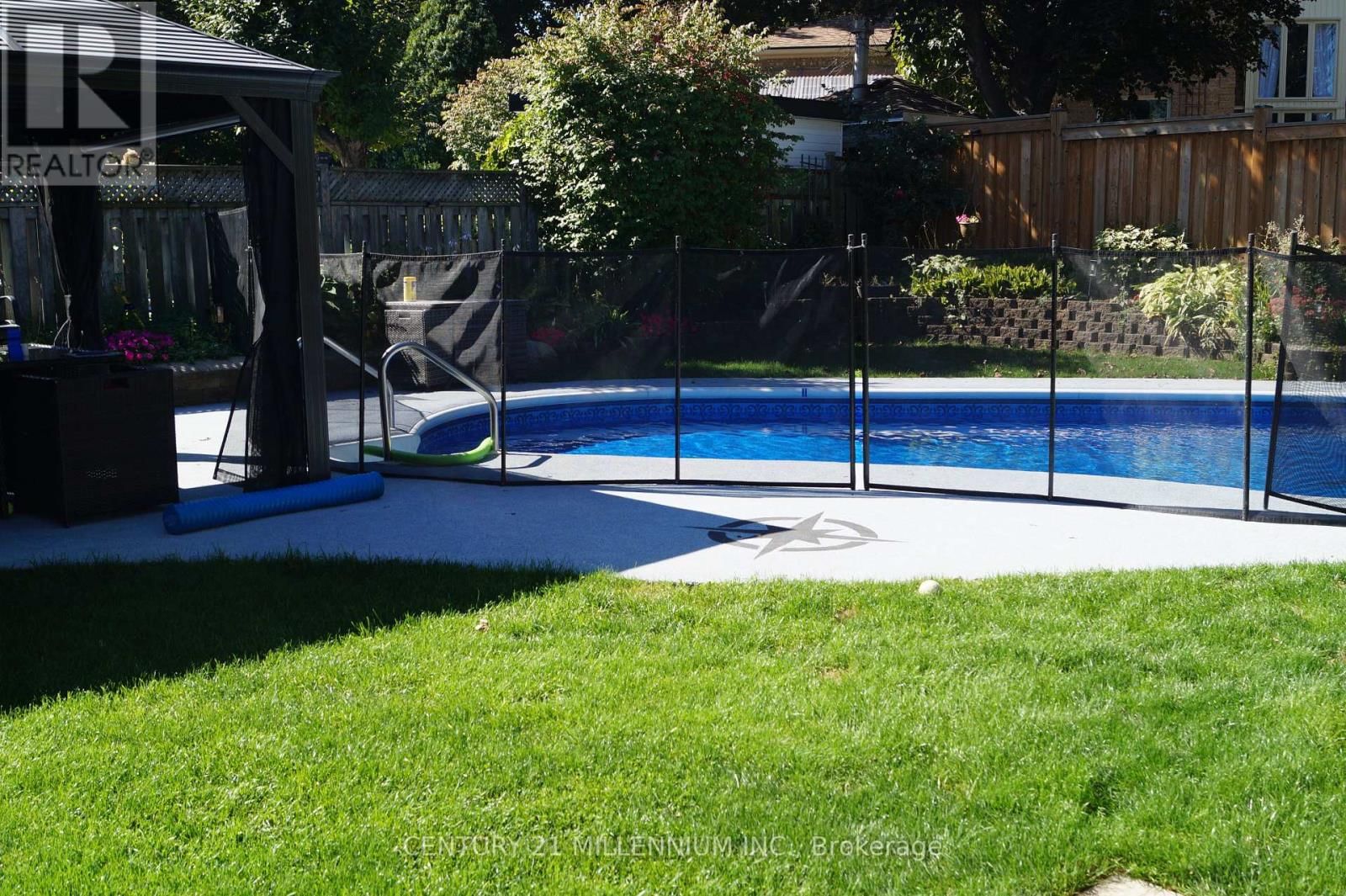 4 MARCHMOUNT CRESCENT Image 39