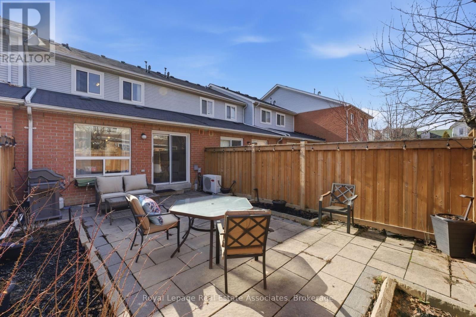 27 - 819 VILLAGE GREEN BOULEVARD Image 30