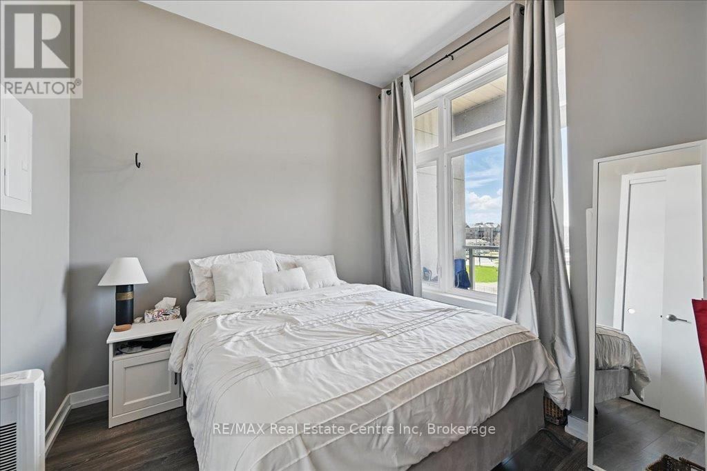 420 - 457 PLAINS ROAD EAST Image 14