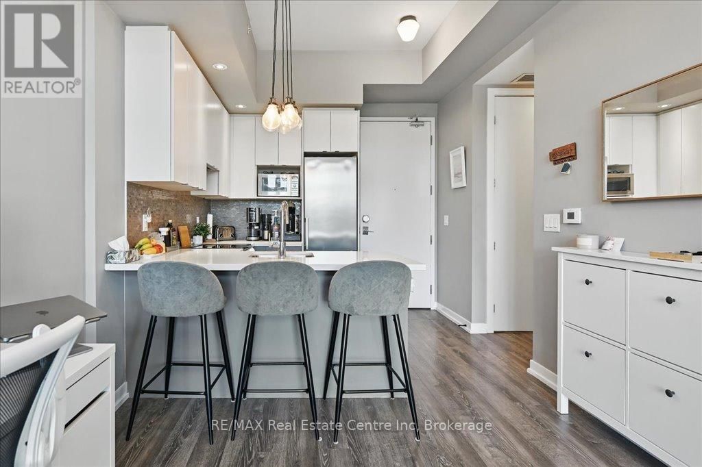 420 - 457 PLAINS ROAD EAST Image 5