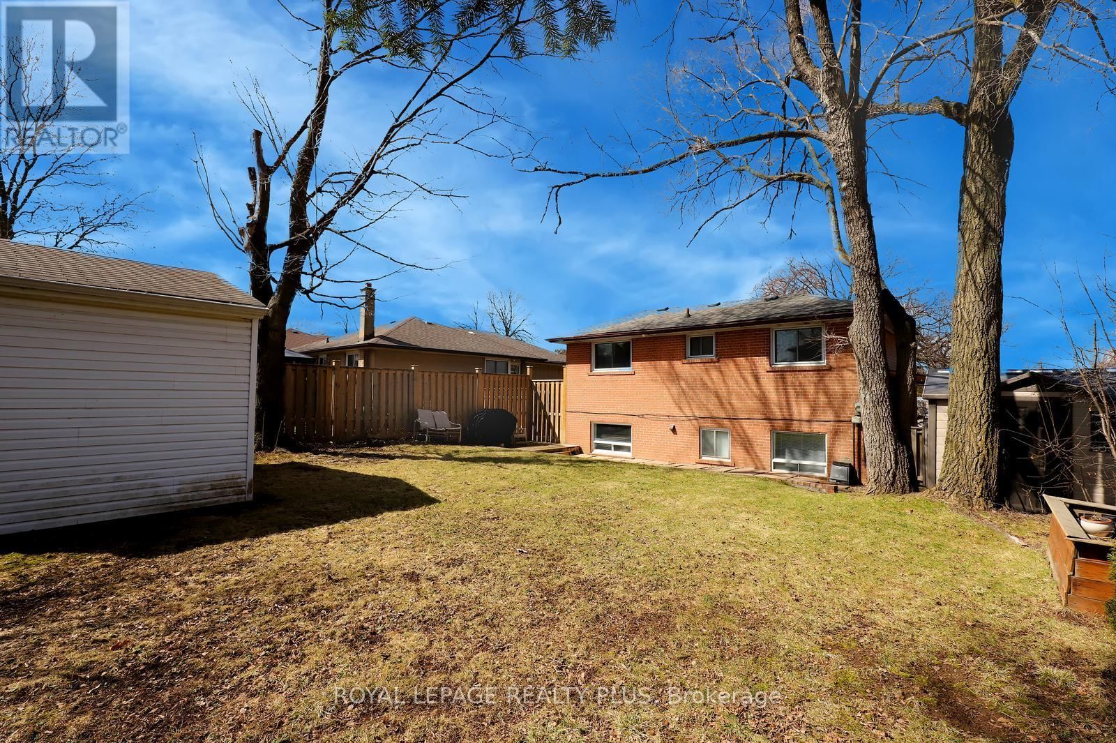 2694 TRUSCOTT DRIVE Image 33