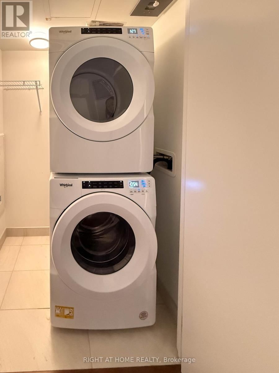 1003 - 30 SAMUEL WOOD WAY Image 13