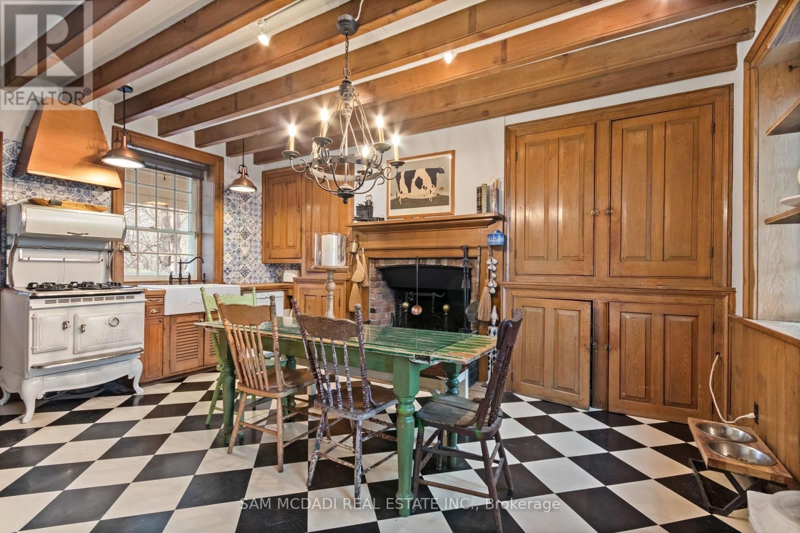 85 YORKLEIGH AVENUE Image 14