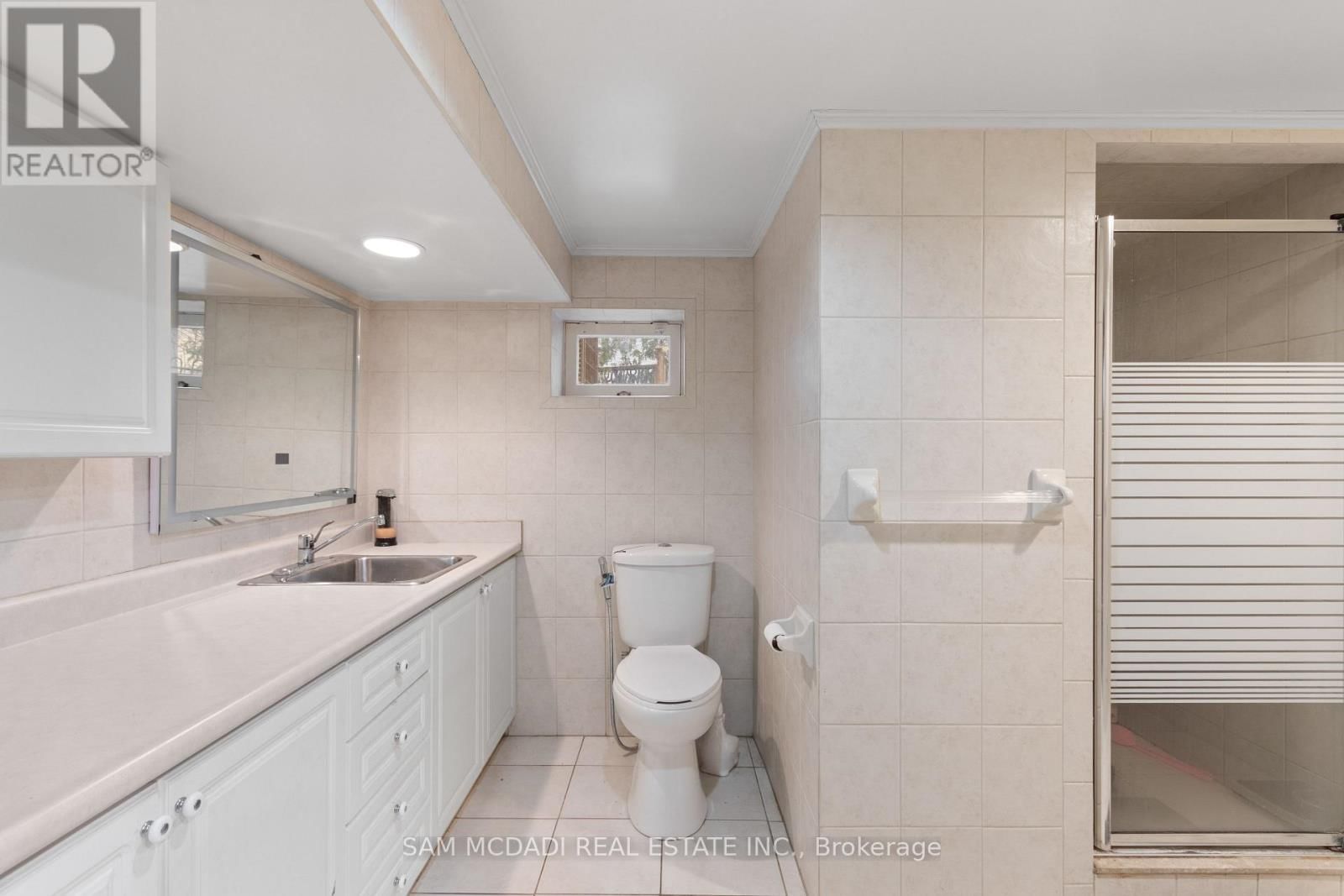 85 YORKLEIGH AVENUE Image 29