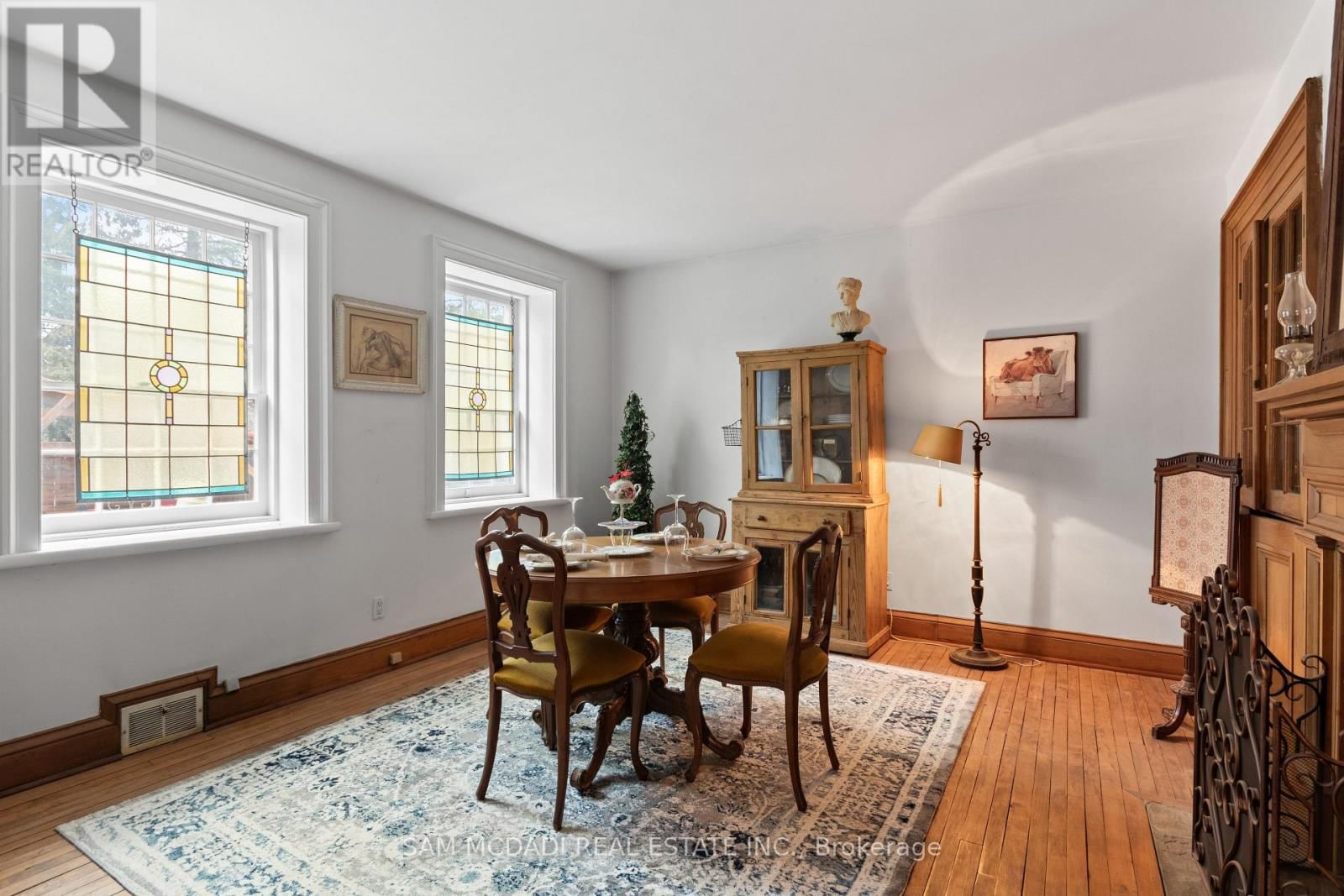 85 YORKLEIGH AVENUE Image 7