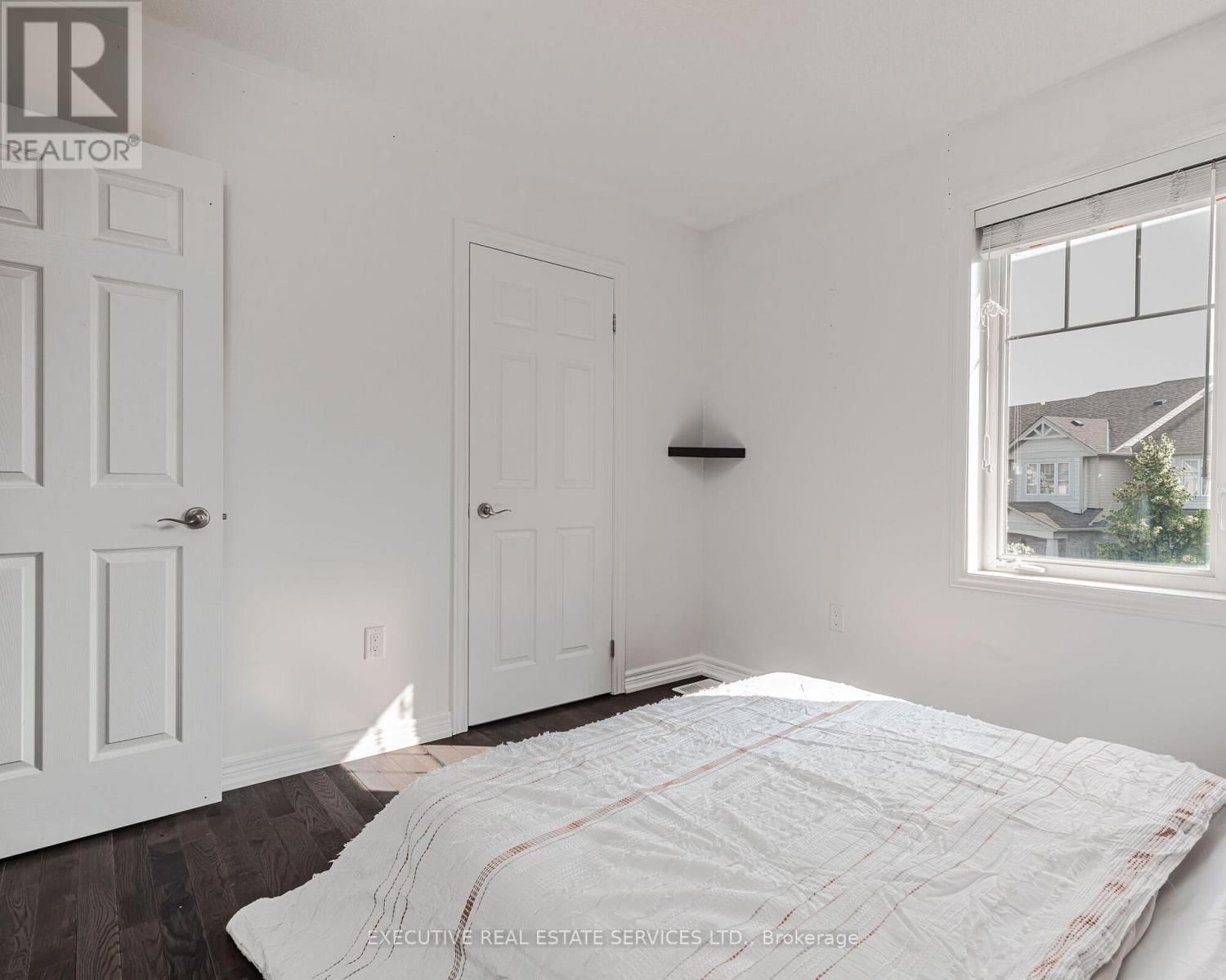 2 NECTARLANE AVENUE Image 24