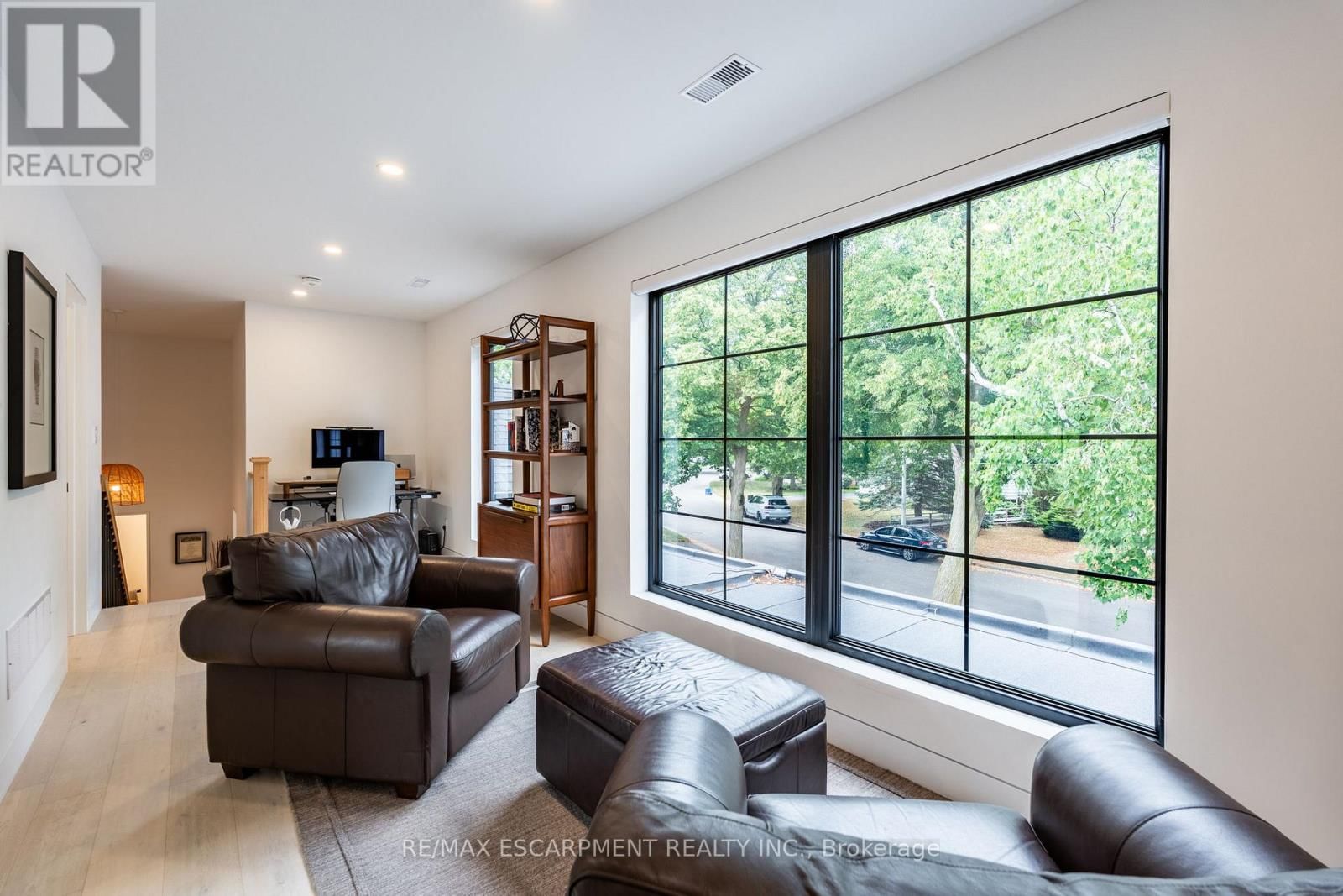 5135 MULBERRY DRIVE Image 17