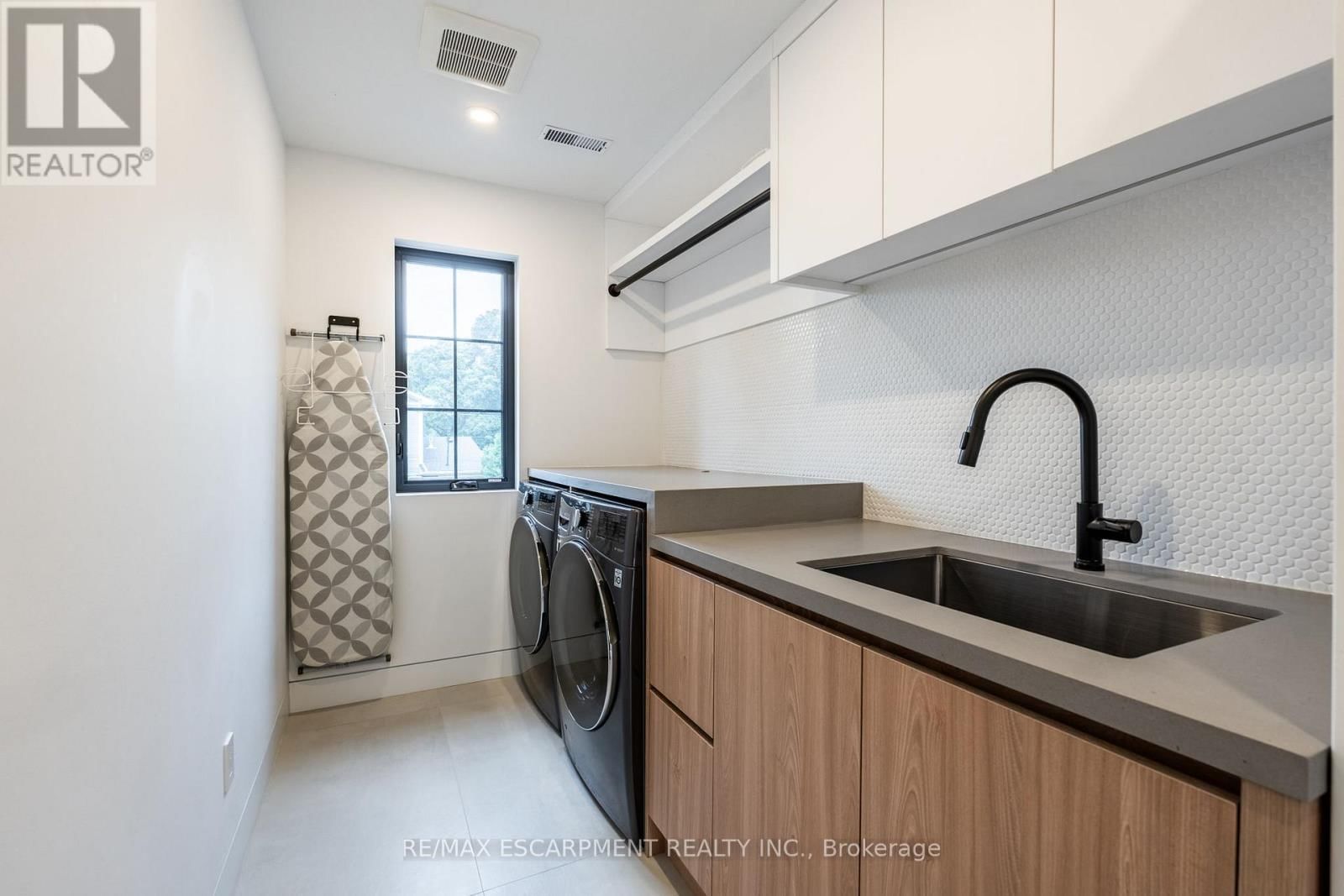 5135 MULBERRY DRIVE Image 18