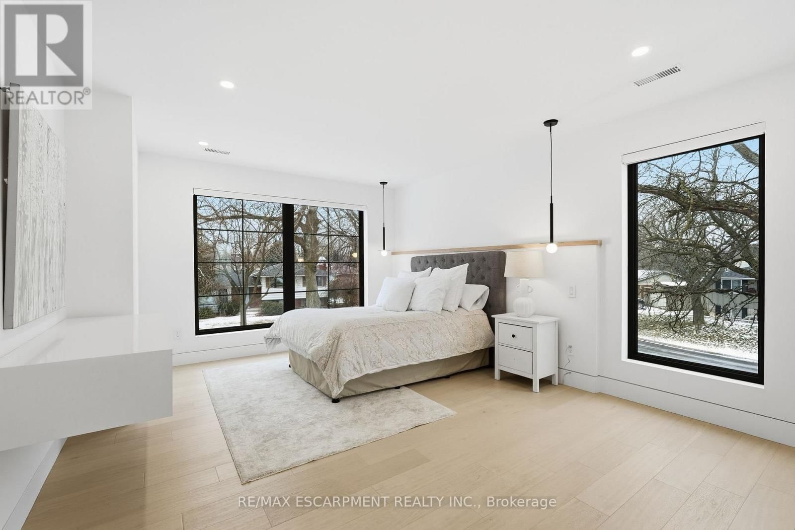 5135 MULBERRY DRIVE Image 19