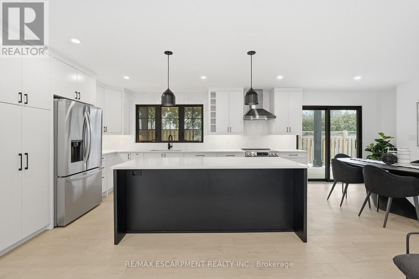 5135 MULBERRY DRIVE Image 6