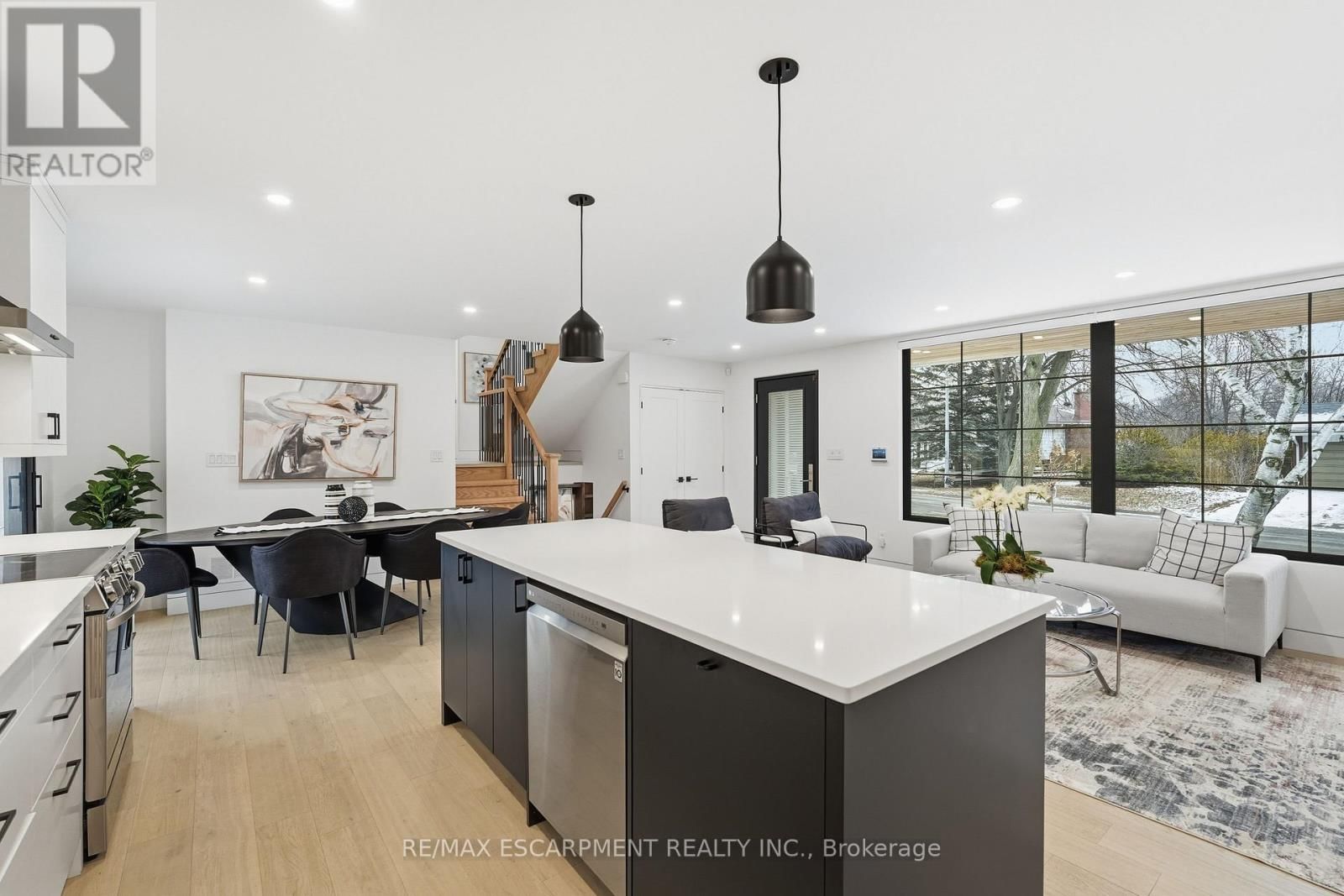 5135 MULBERRY DRIVE Image 8