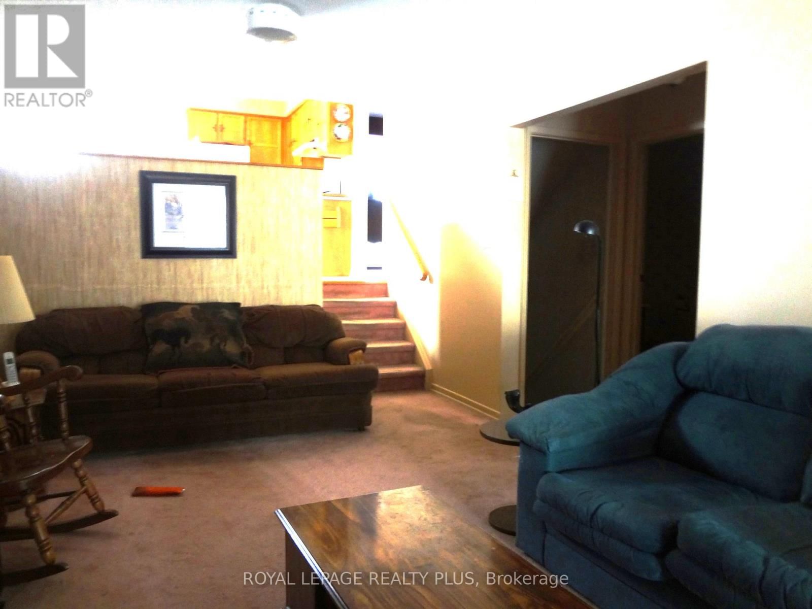 4170 TREETOP CRESCENT Image 17