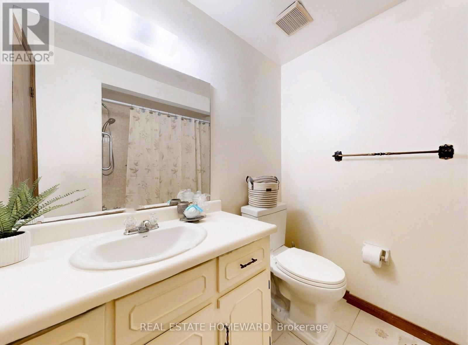 3058 VIEWMOUNT ROAD Image 19