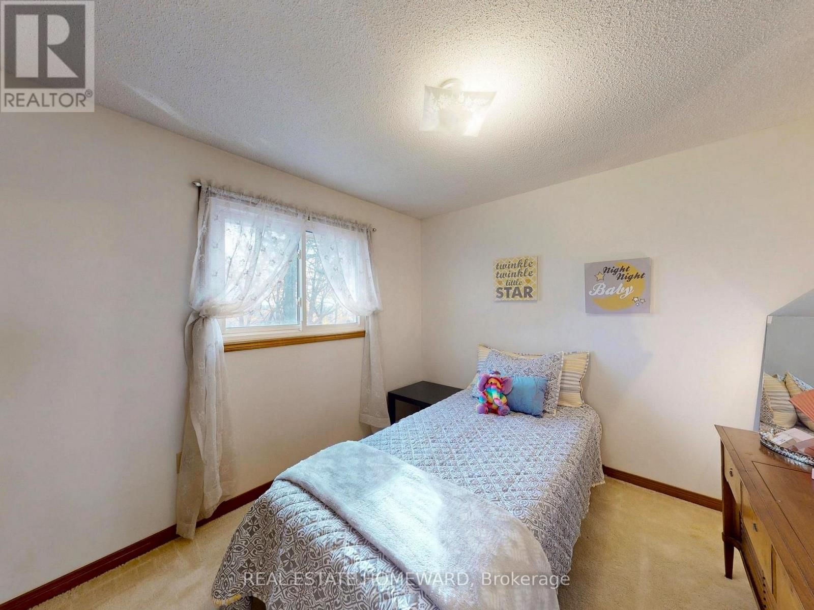 3058 VIEWMOUNT ROAD Image 24