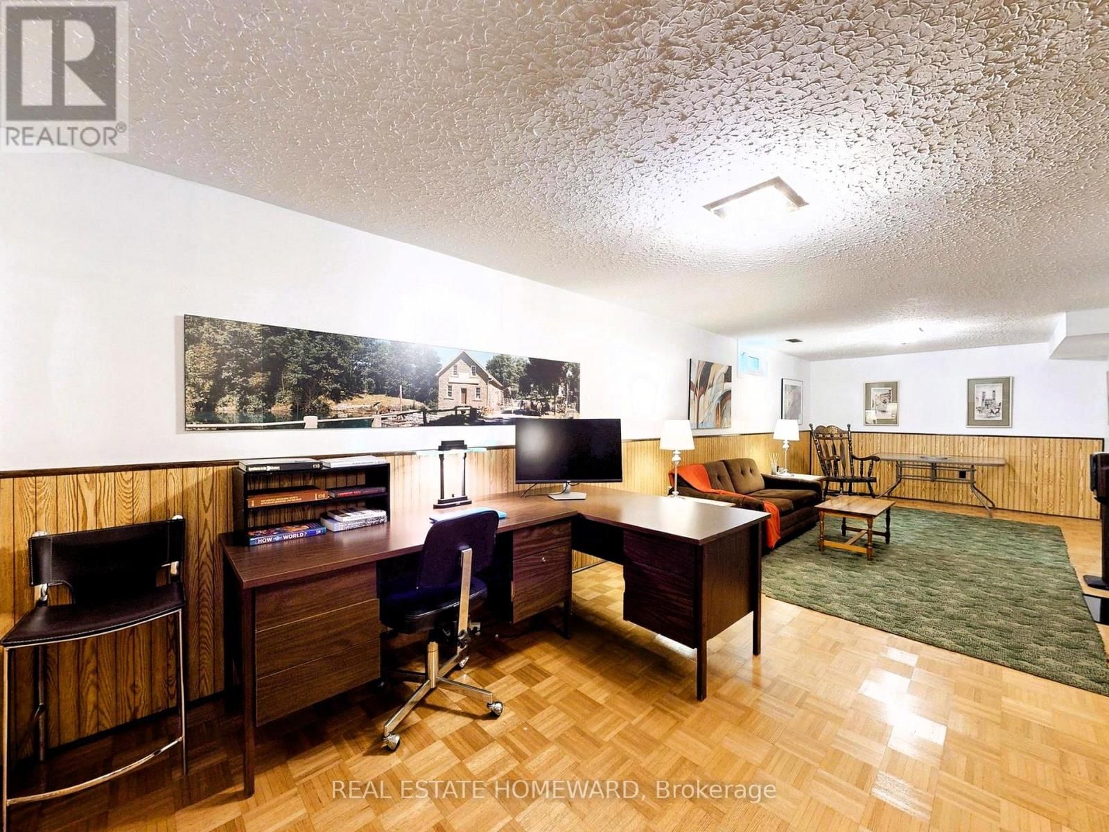 3058 VIEWMOUNT ROAD Image 28