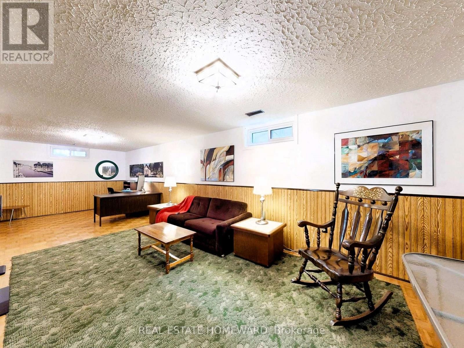 3058 VIEWMOUNT ROAD Image 29