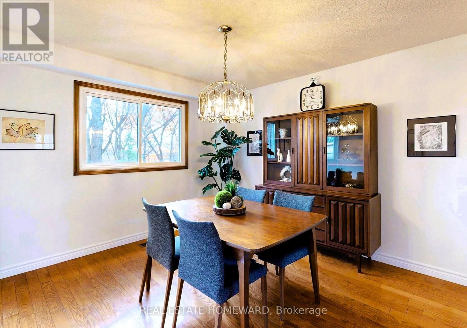 3058 VIEWMOUNT ROAD Image 6