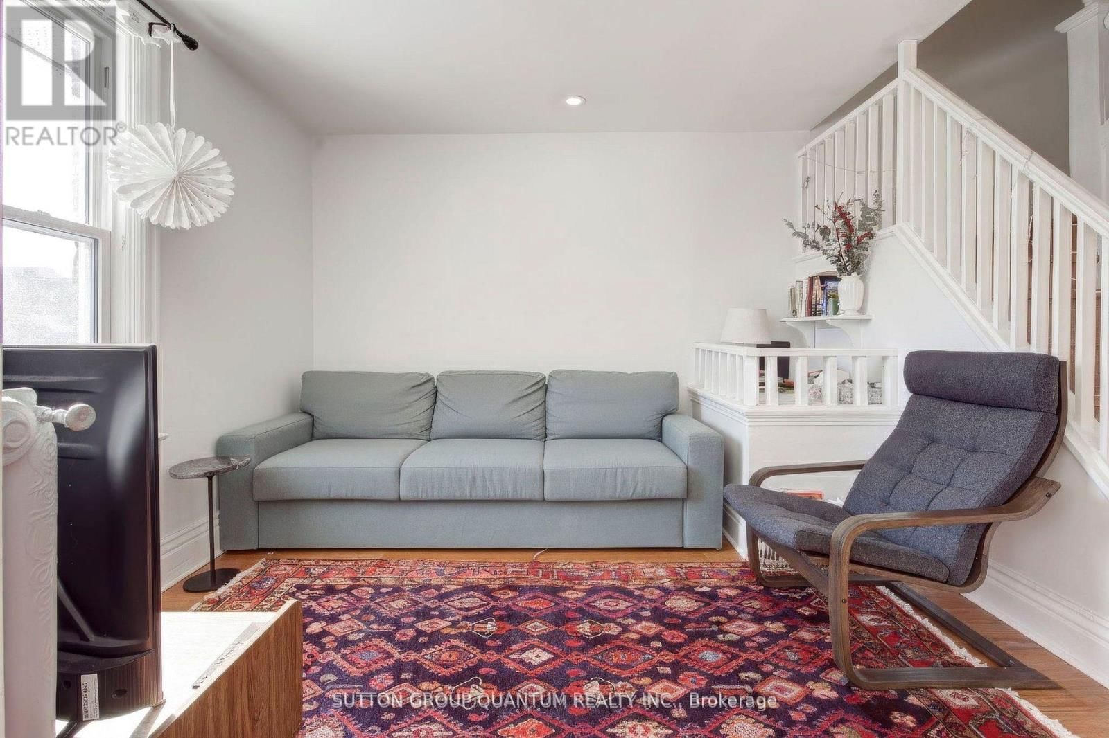 232 PEARSON AVENUE Image 21