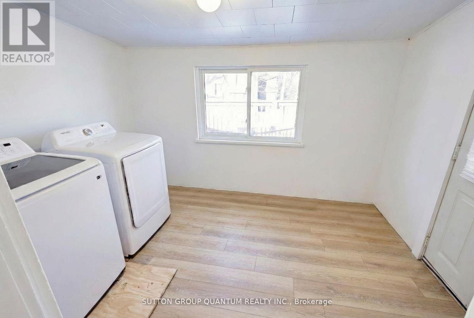 232 PEARSON AVENUE Image 28