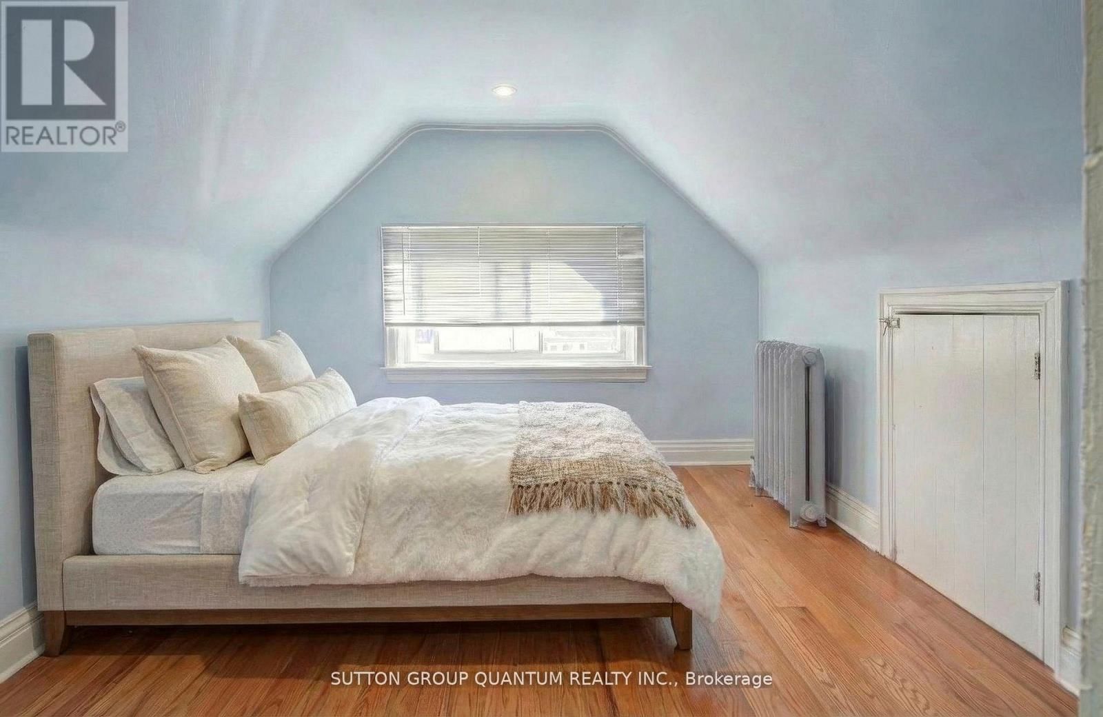 232 PEARSON AVENUE Image 32