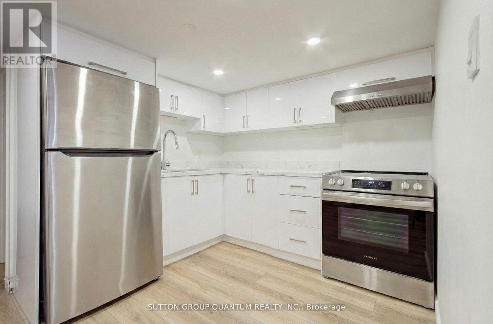 232 PEARSON AVENUE Image 39