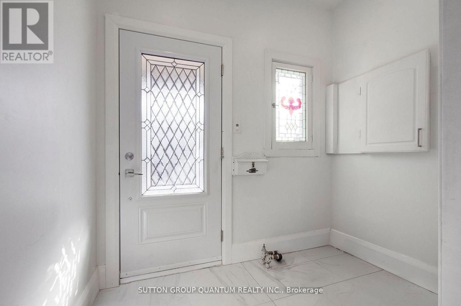 232 PEARSON AVENUE Image 4