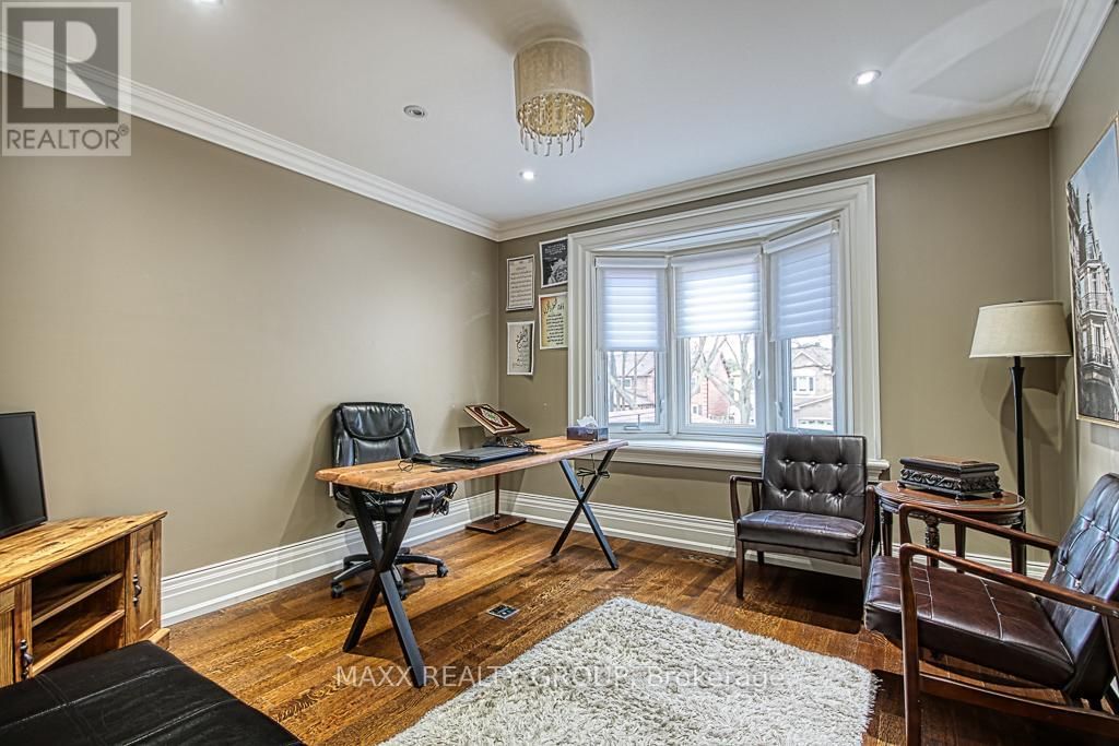 3650 BAIRD COURT Image 32