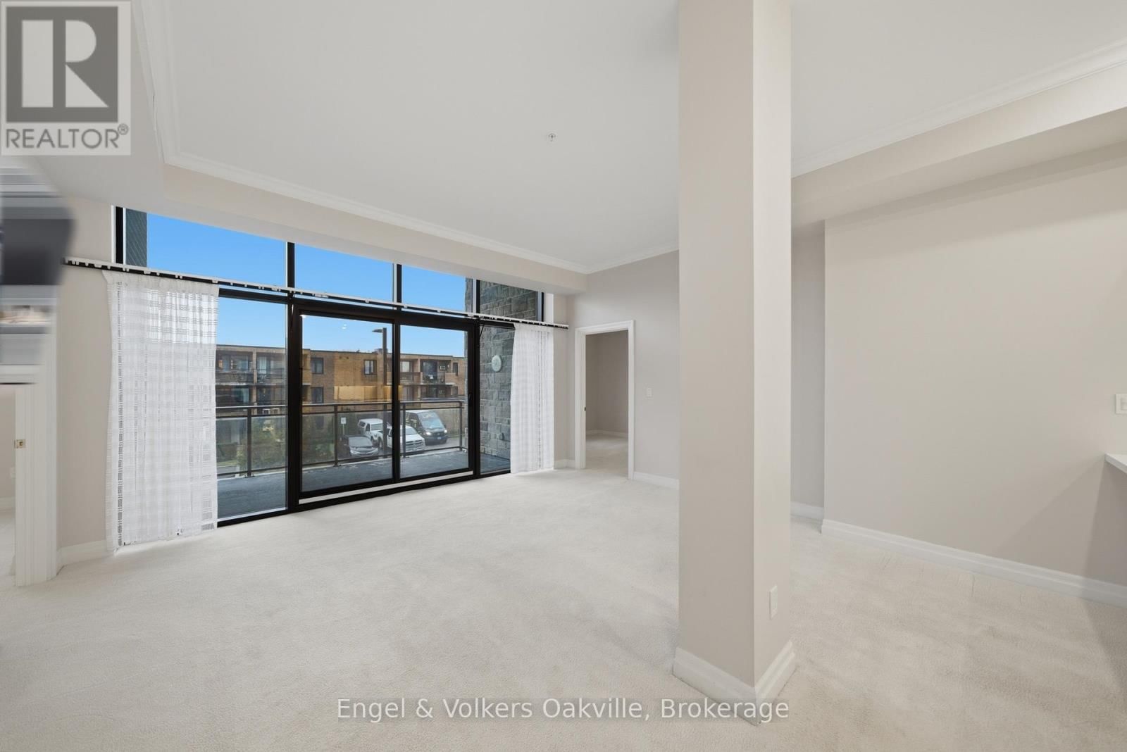 101 - 3290 NEW STREET Image 19