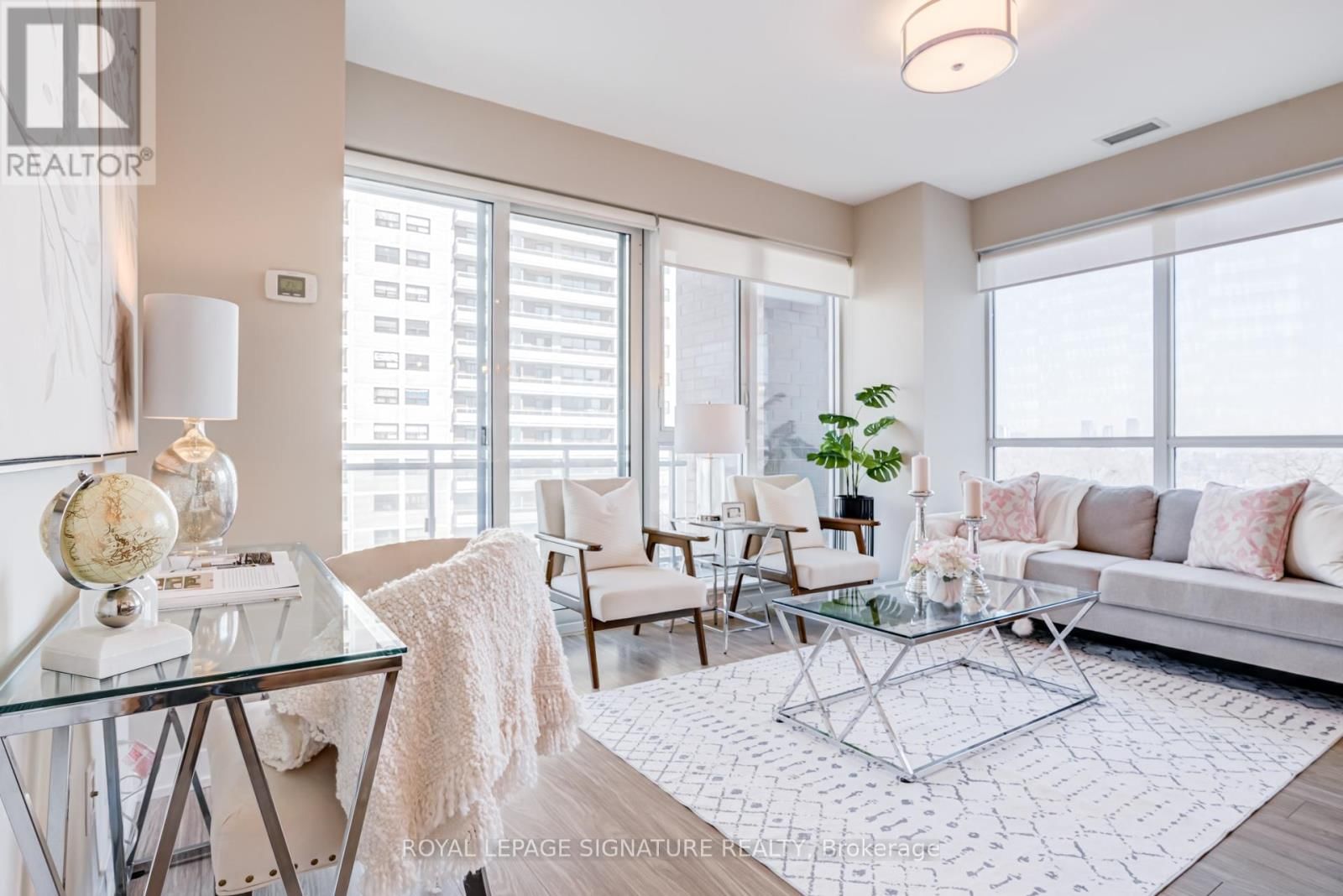 836 - 1830 BLOOR STREET WEST Image 15