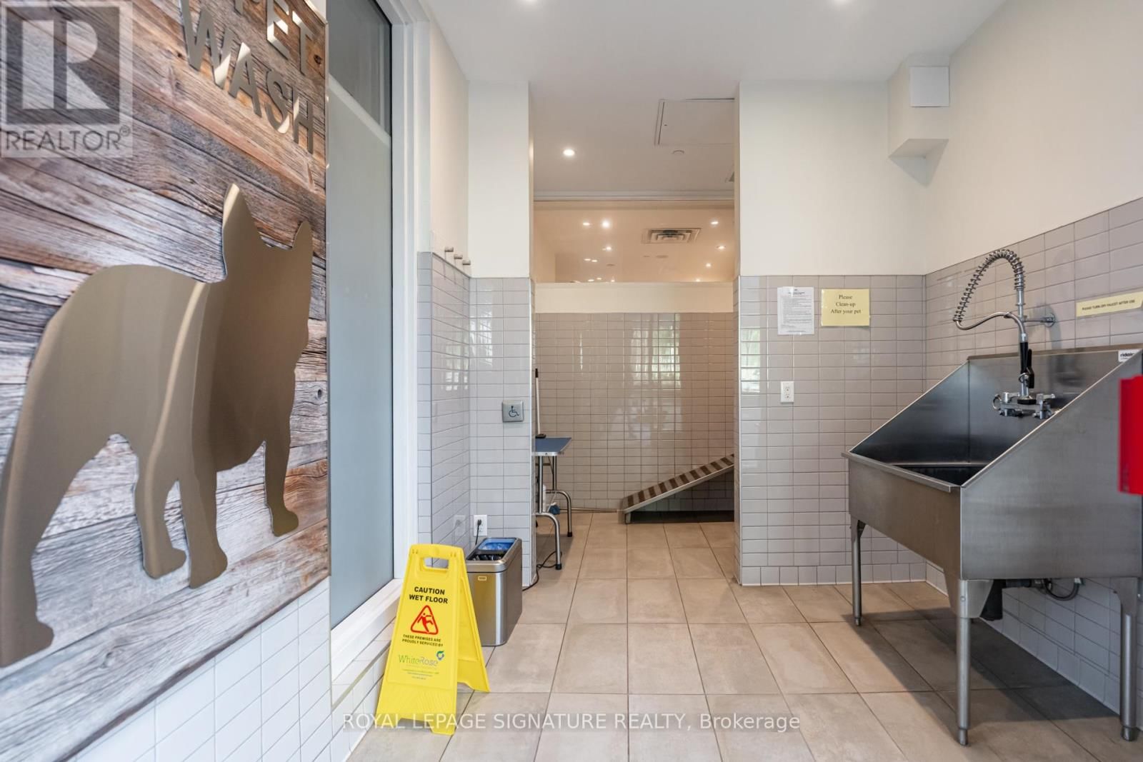 836 - 1830 BLOOR STREET WEST Image 35