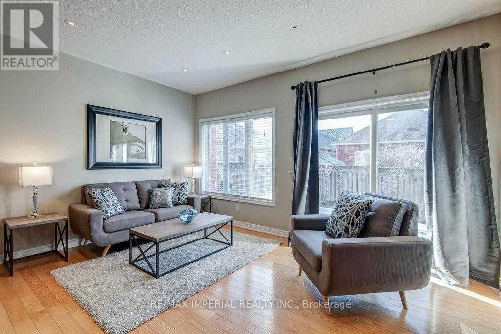 2438 FELHABER CRESCENT Image 6