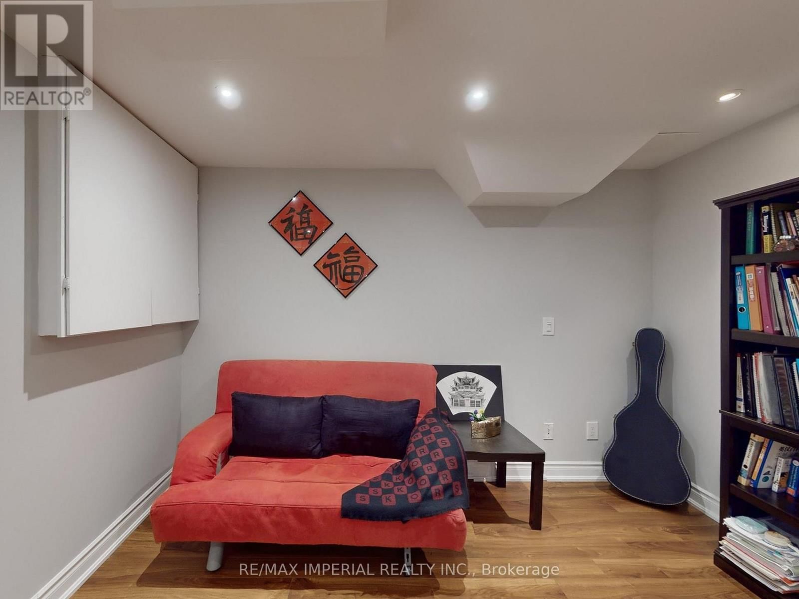 140 ROMAIN CRESCENT Image 37