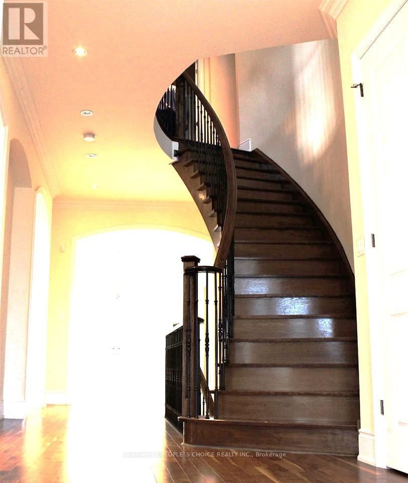 1275 SAGINAW CRESCENT NORTH Image 14