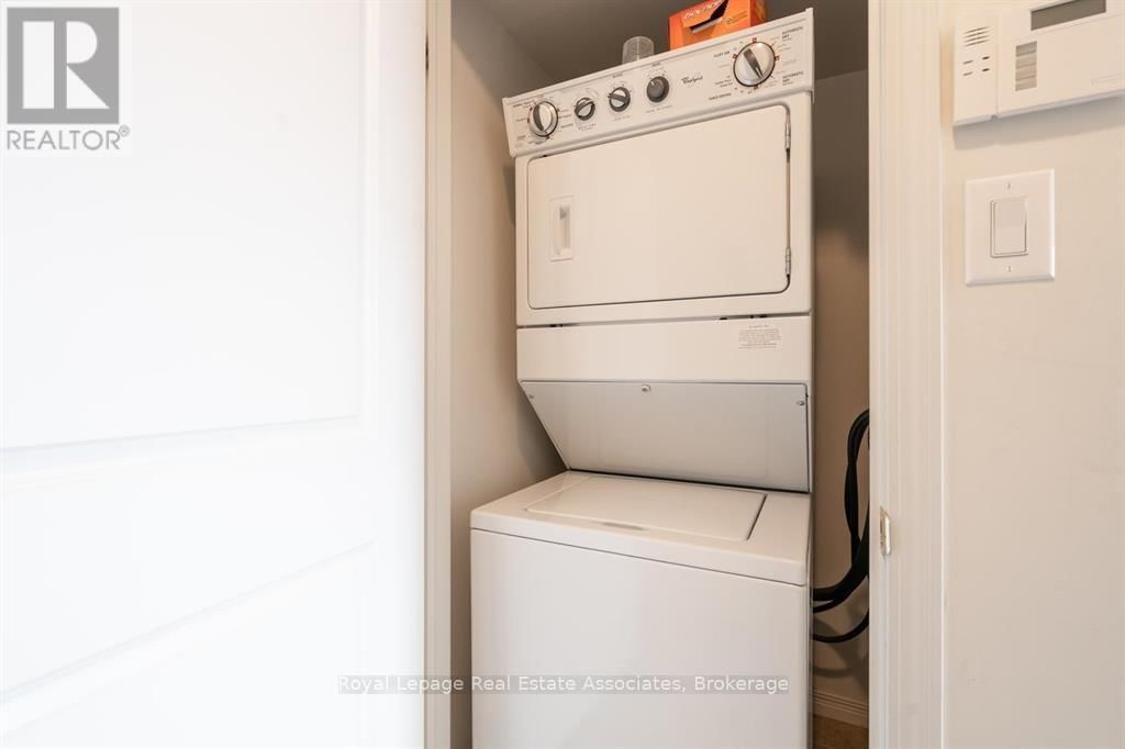 1804 - 9 GEORGE STREET NORTH Image 11