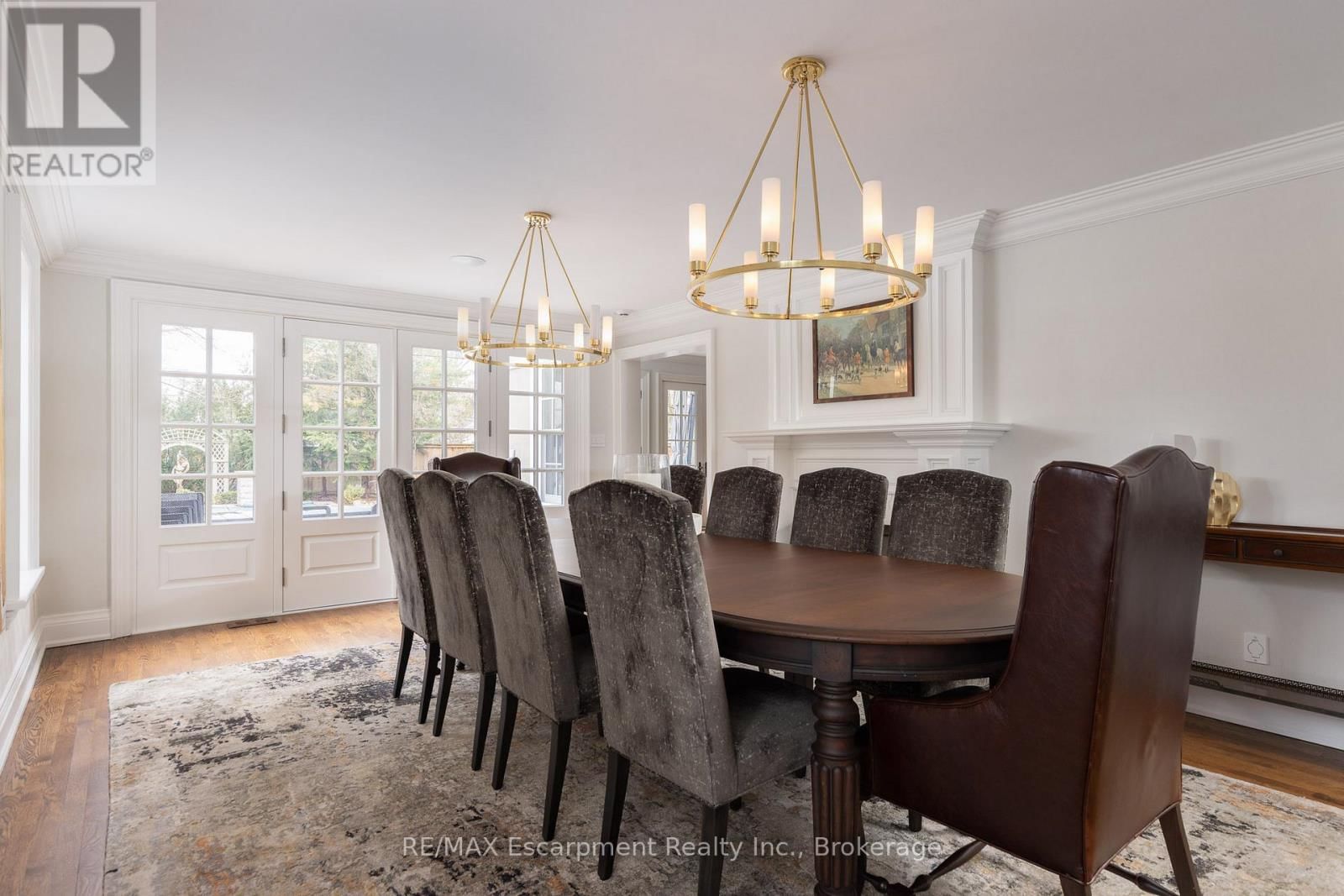 146 ABBEY COURT Image 15