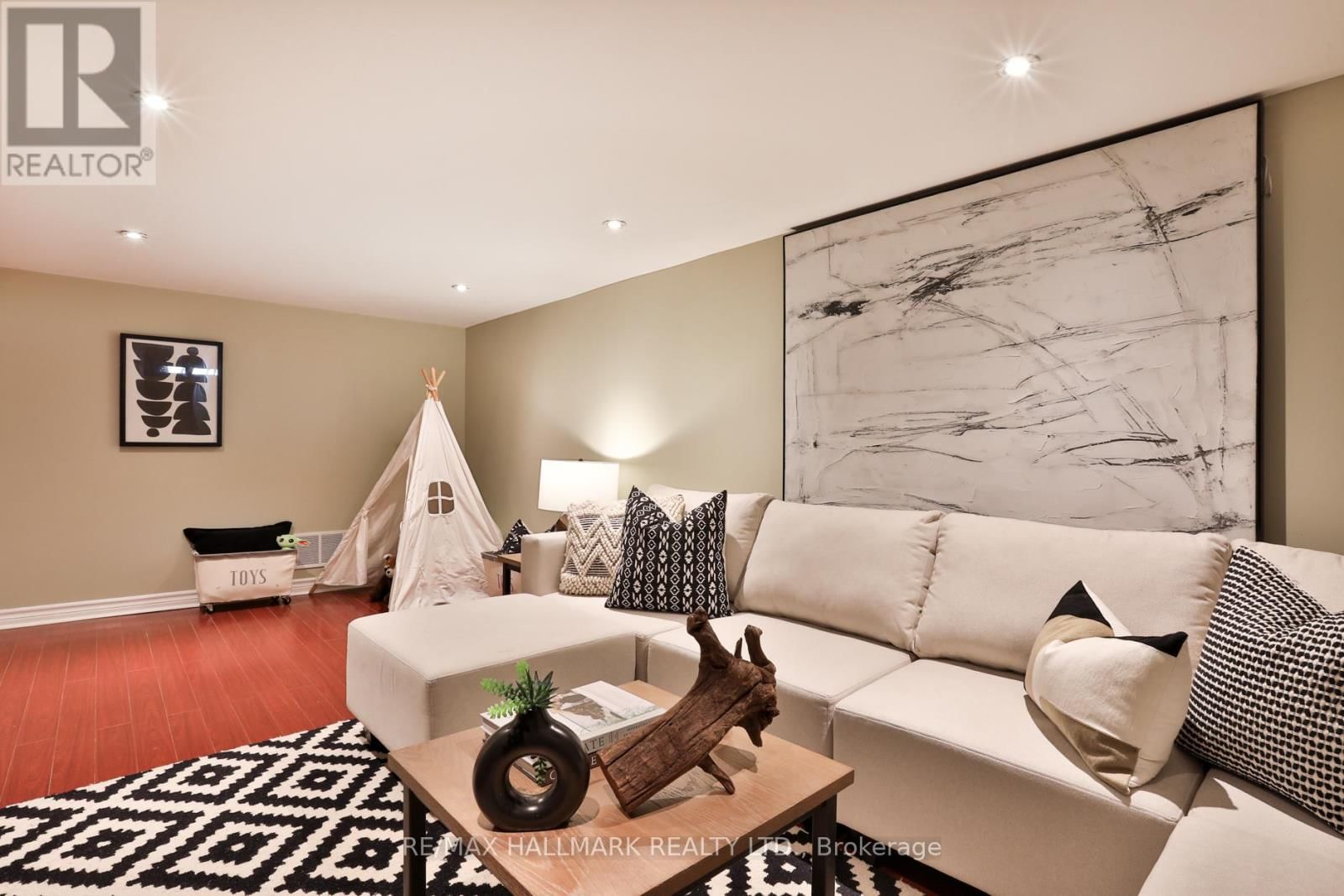 190 PENDRITH STREET Image 25