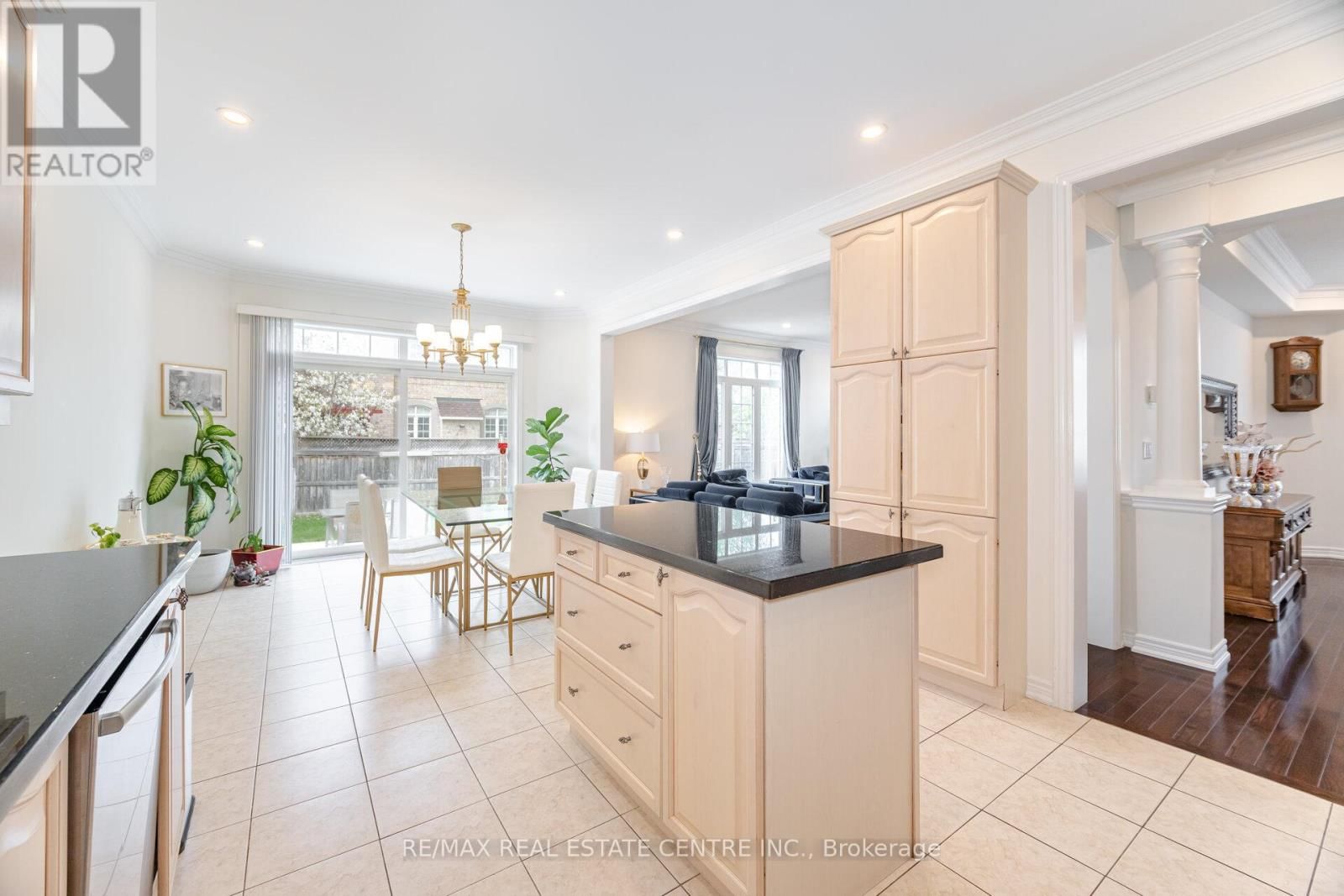 3401 HIDEAWAY PLACE Image 14