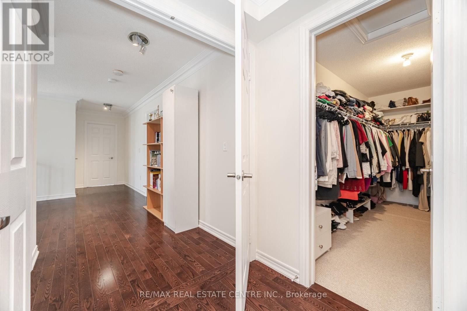 3401 HIDEAWAY PLACE Image 29