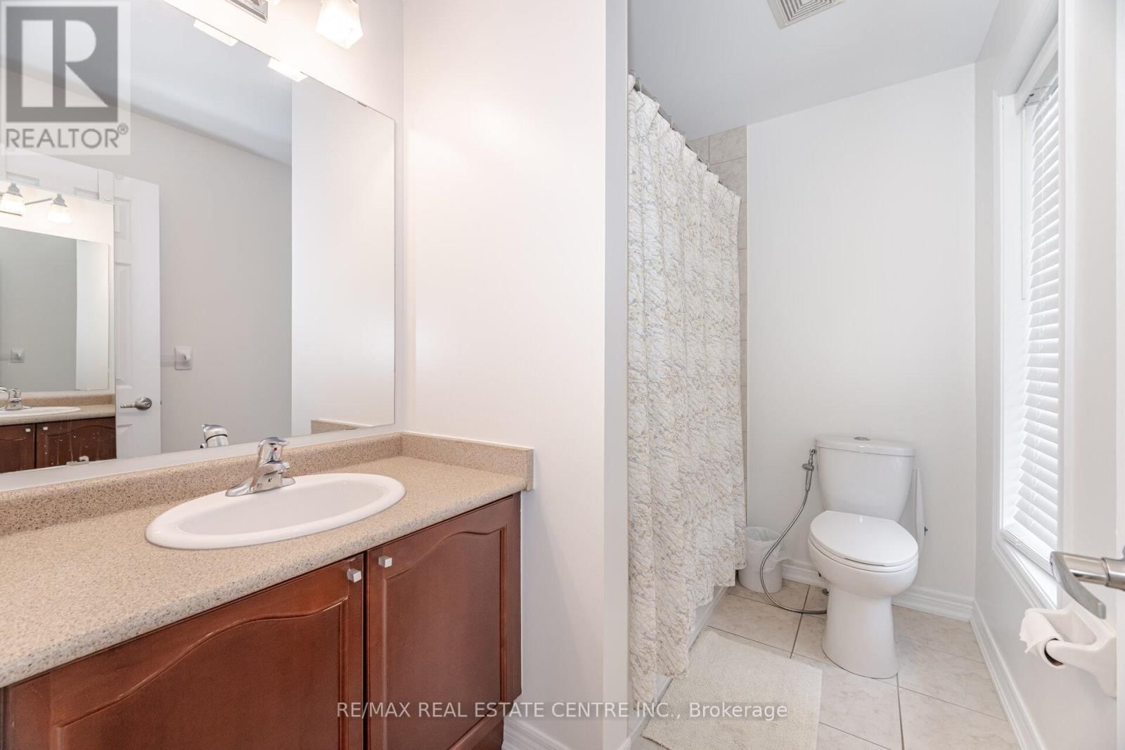 3401 HIDEAWAY PLACE Image 32