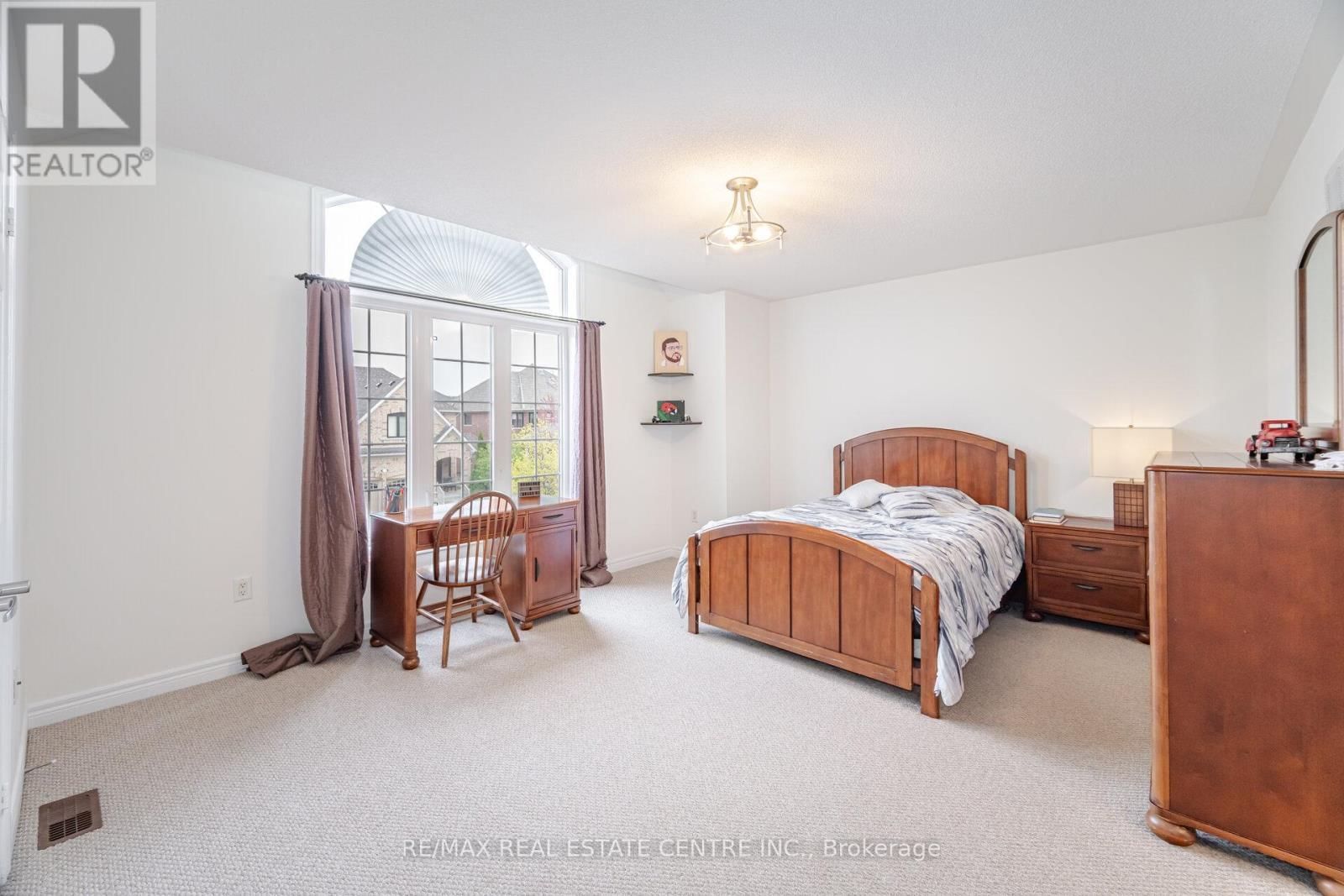 3401 HIDEAWAY PLACE Image 36