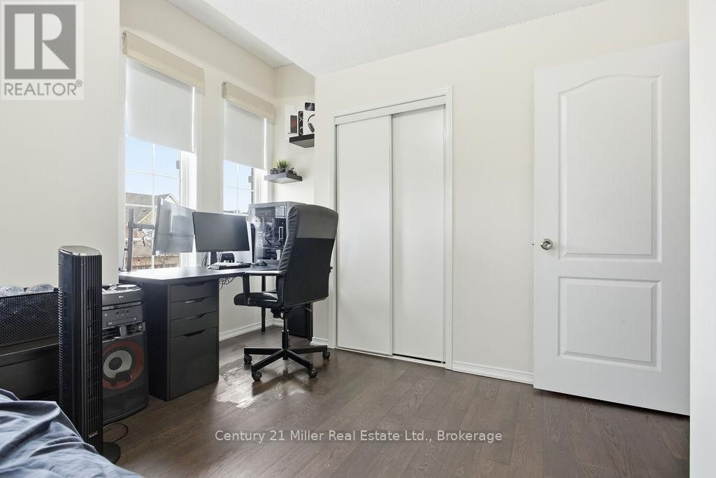 4827 COLUMBUS DRIVE Image 18