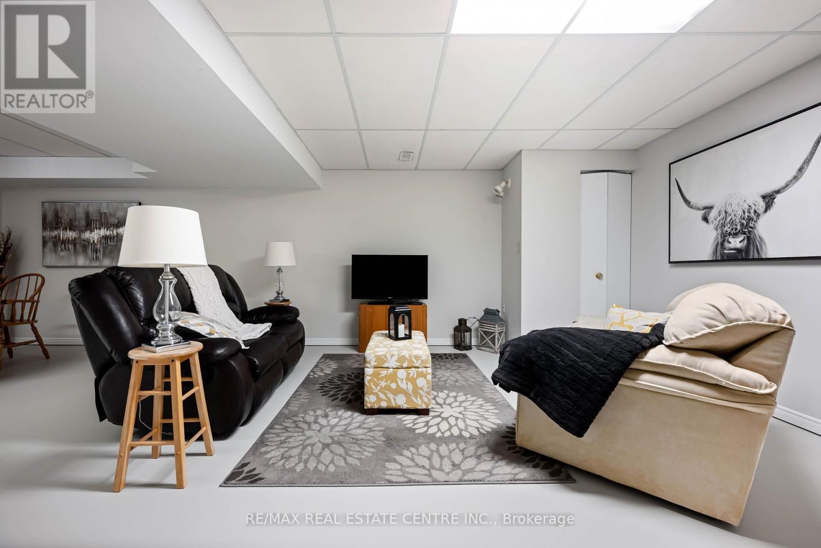 8 PASSMORE AVENUE Image 31