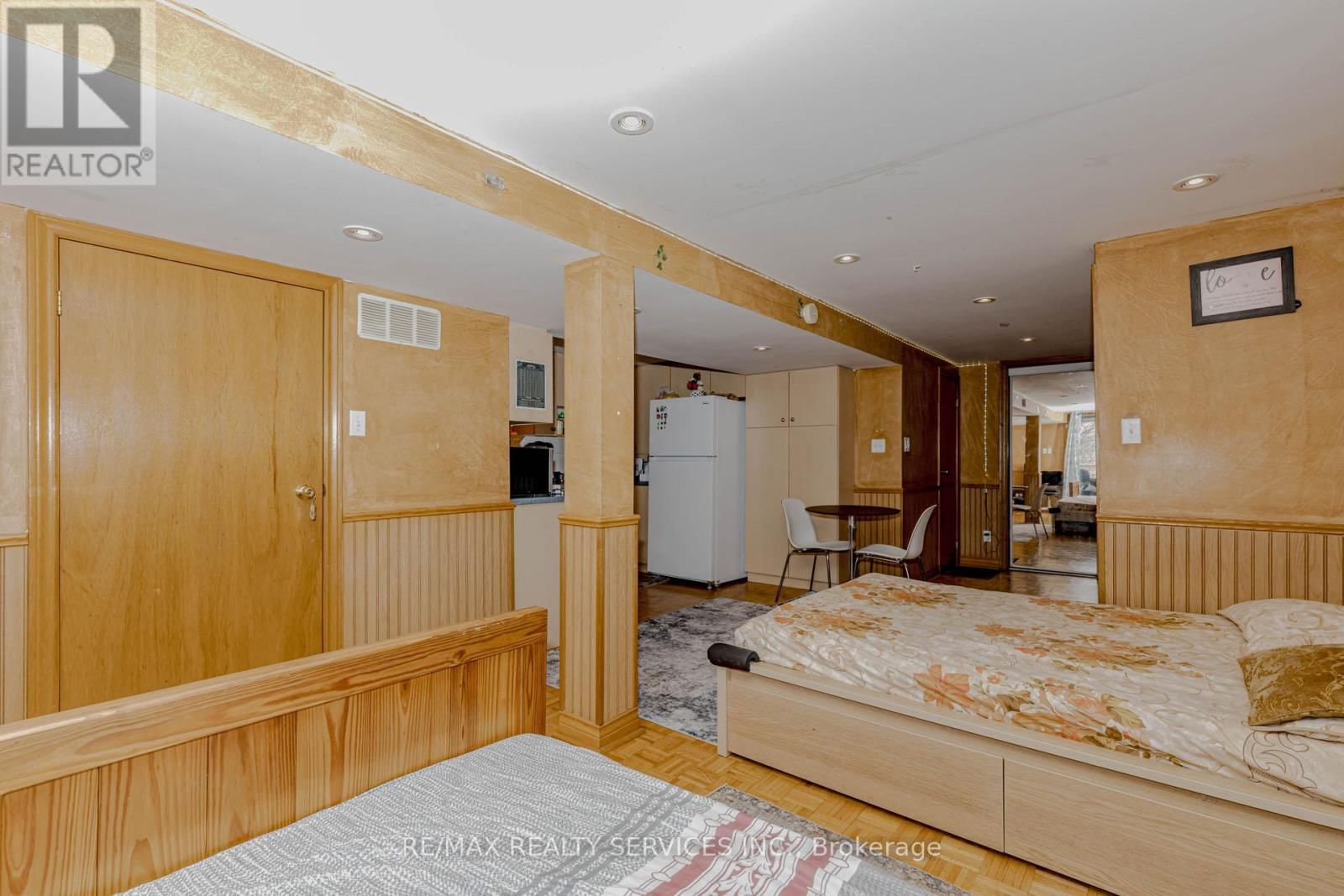 130 CUTTERS CRESCENT Image 45