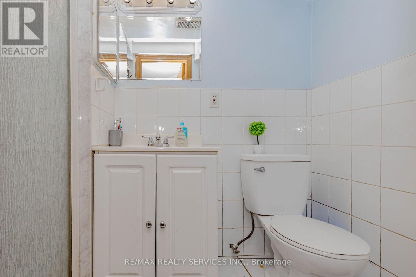 130 CUTTERS CRESCENT Image 46