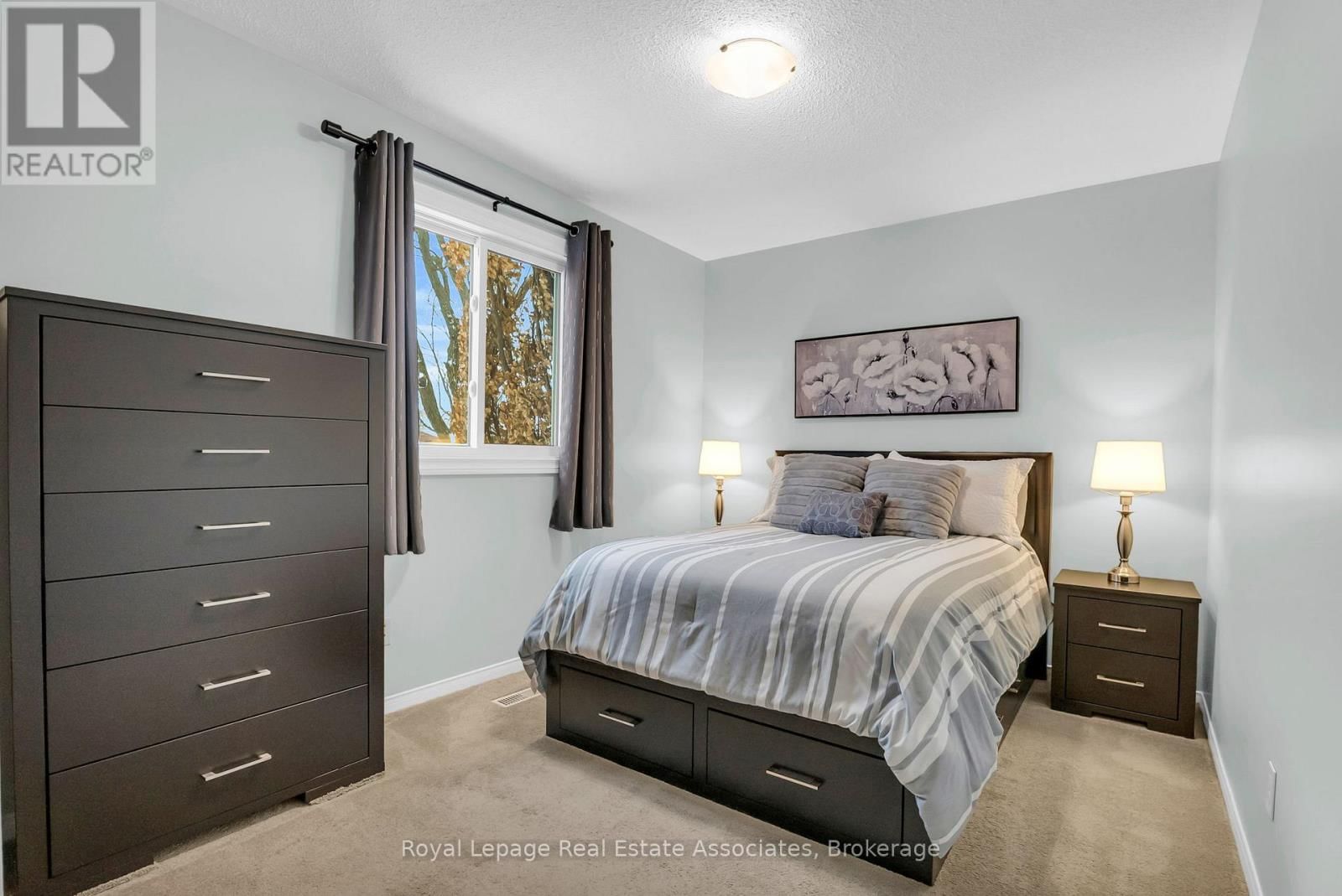 20 JEREMY PLACE Image 33