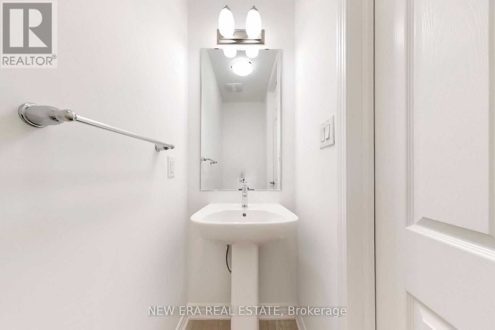 76 - 1317 LERICHE WAY Image 19