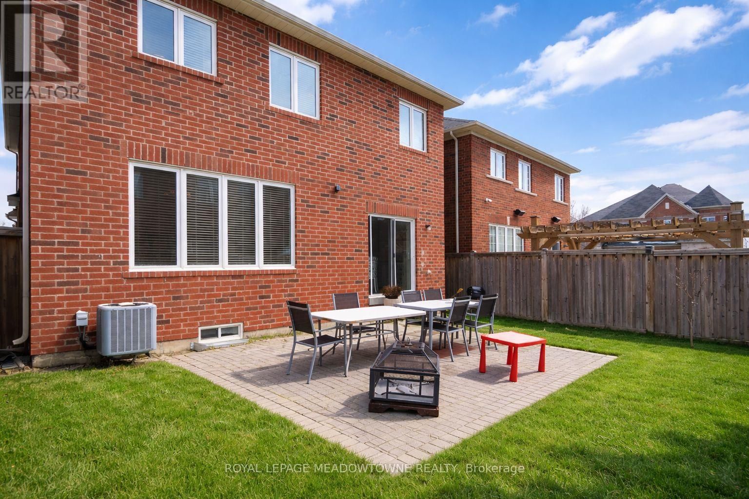 471 OLLERENSHAW POINT Image 39