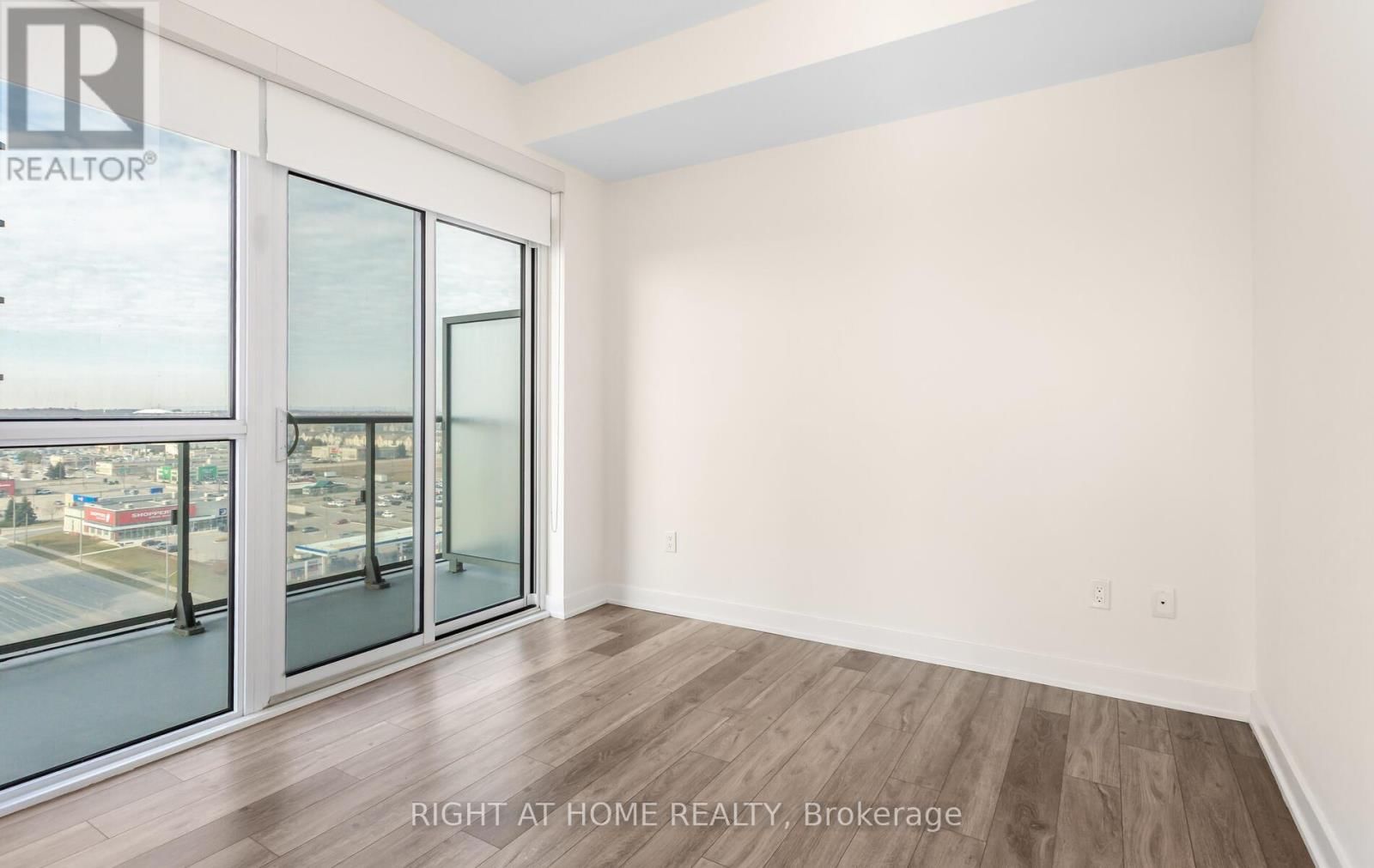 1207 - 4655 GLEN ERIN DRIVE Image 24